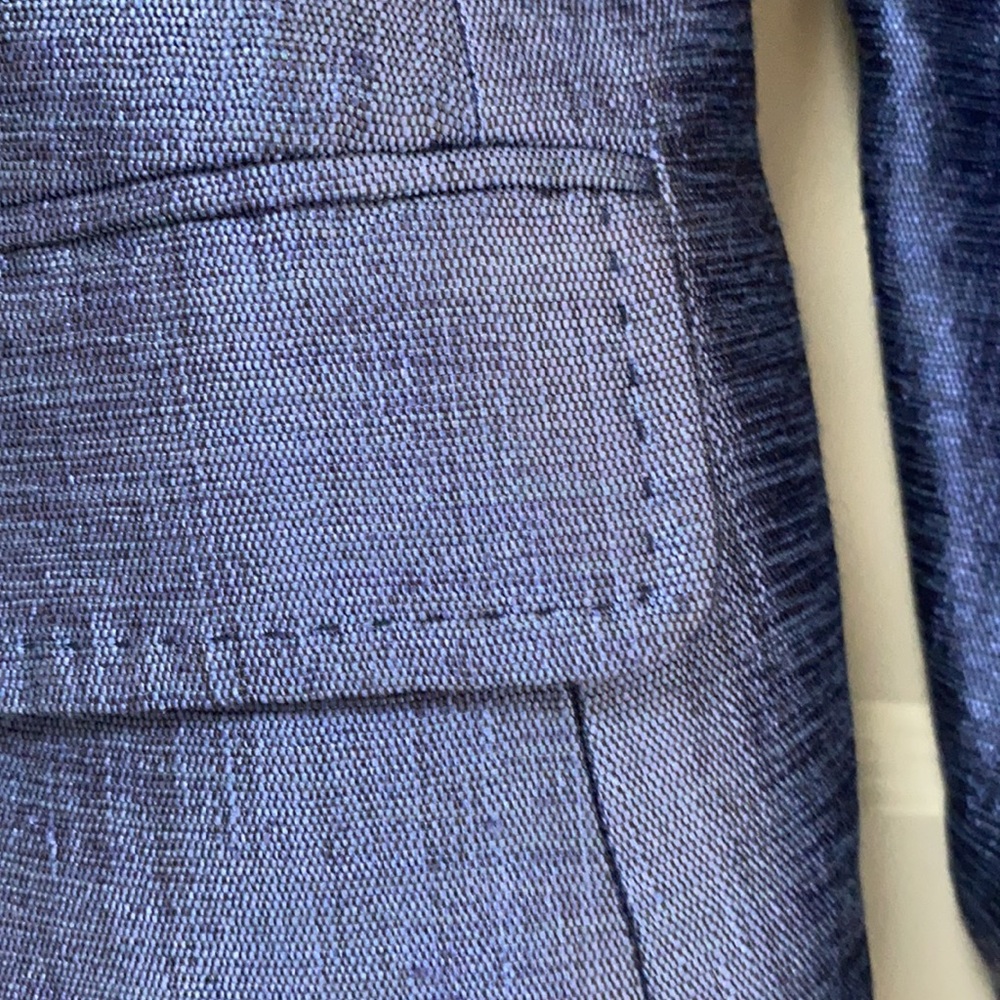 Albert Nipon Stunning Elegant Blue Suit Size 2 - image 4